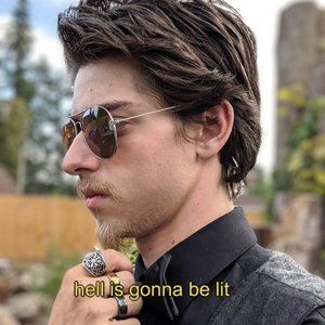 Meet your Posher, Collin